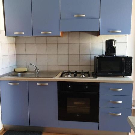 Apartments Berto - 500M To The Beach Rovinj Exterior foto