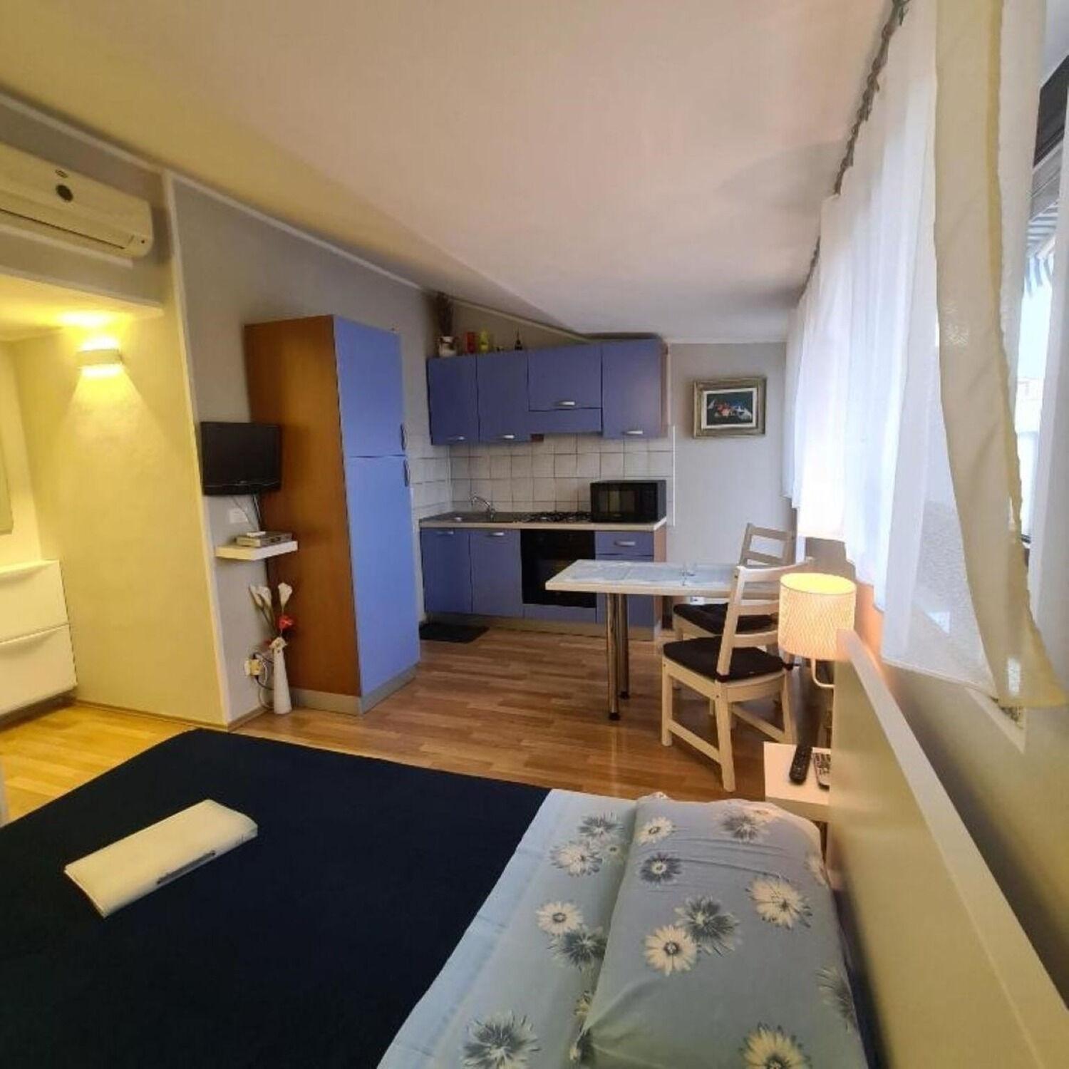 Apartments Berto - 500M To The Beach Rovinj Exterior foto